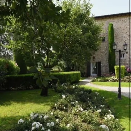 Villa In Gabrielle